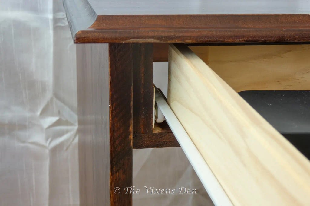 How To Replace Drawer Slides The, How To Remove Dresser Drawer With Metal Center Slide