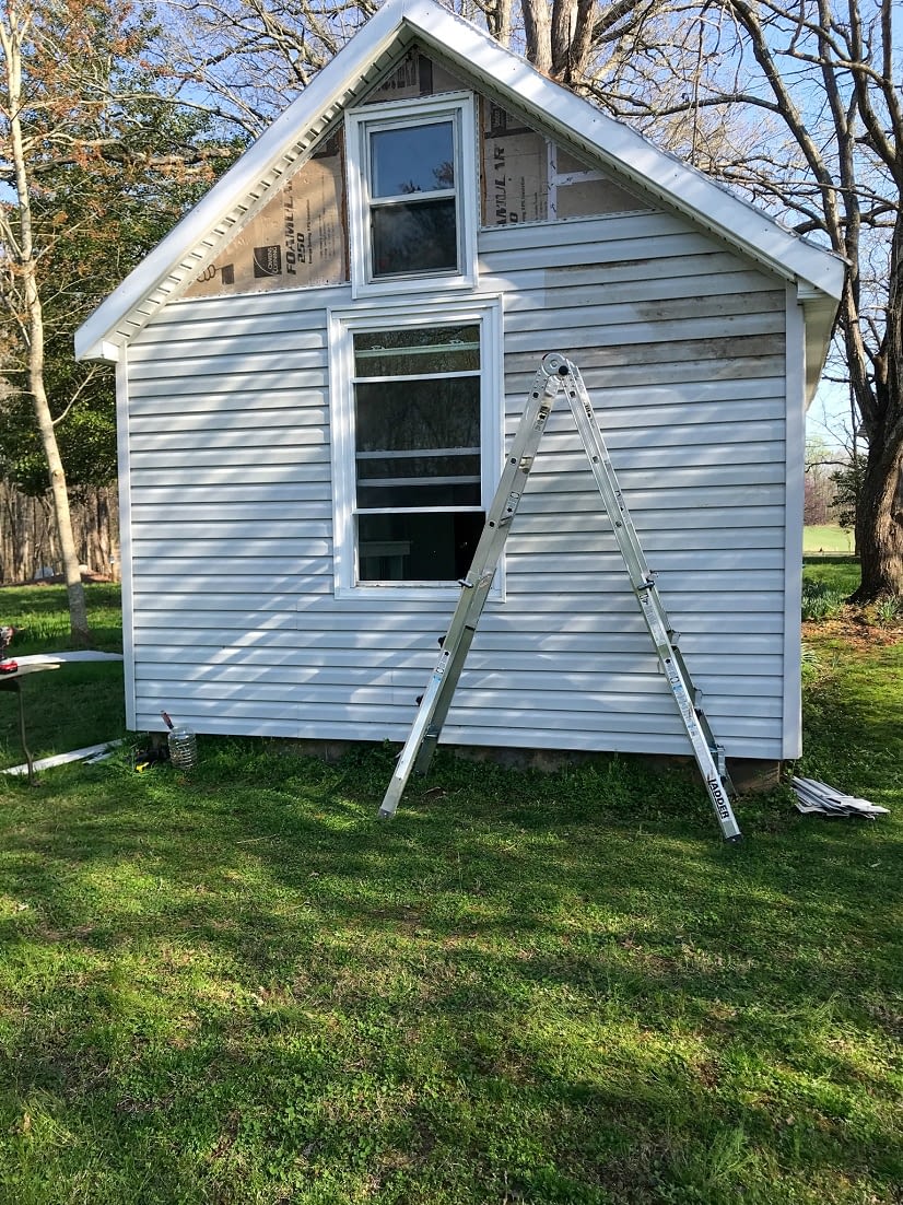 SheShed Take 8 Installing Vinyl Siding The Vixen's Den